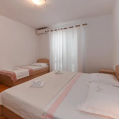 Appartement Sobe Juros
