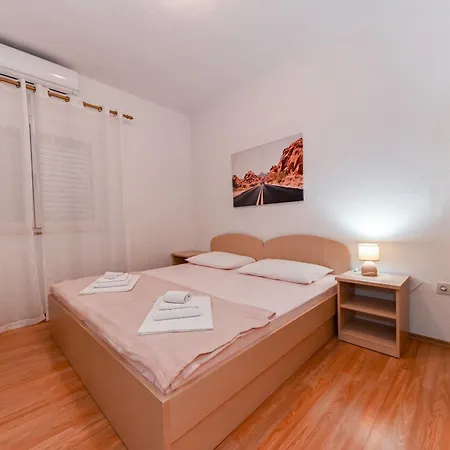 Appartement Sobe Juros *