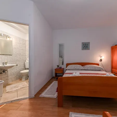Appartement Sobe Juros