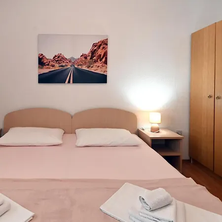Appartement Sobe Juros *