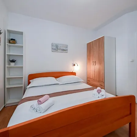 Appartement Sobe Juros Baška Voda