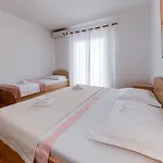 Appartement Sobe Juros *