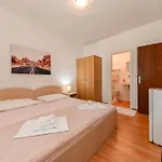 Appartement Sobe Juros *