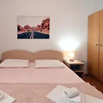 Appartement Sobe Juros *