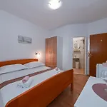 Appartement Sobe Juros