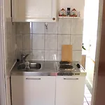 Sobe Juros * Baška Voda