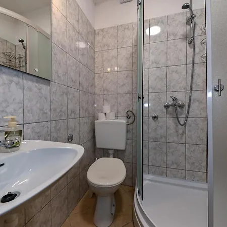 Sobe Juros Baška Voda